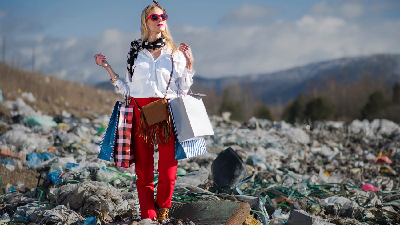 sustainable fashion- trash